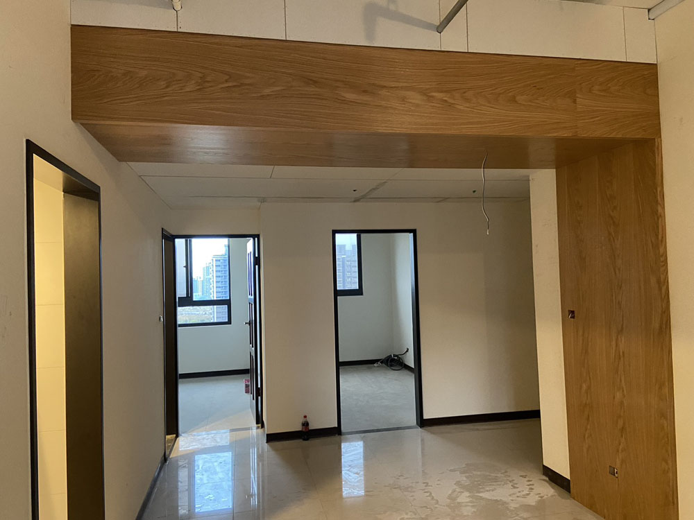 林口案場木皮透明漆施工、牆面跳色施工