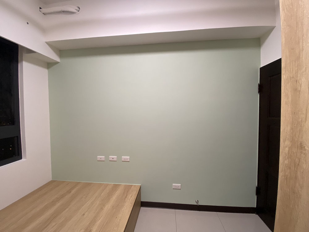 林口案場木皮透明漆施工、牆面跳色施工